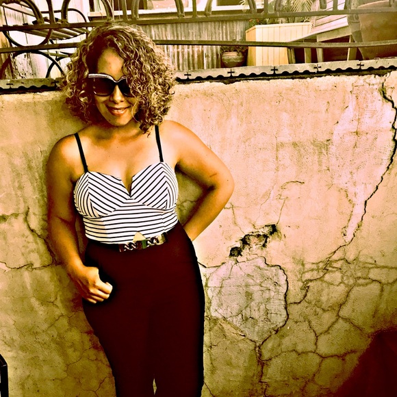 Meet your Posher, Tiffany. Whose always open to offers! - Picture 3 of 3